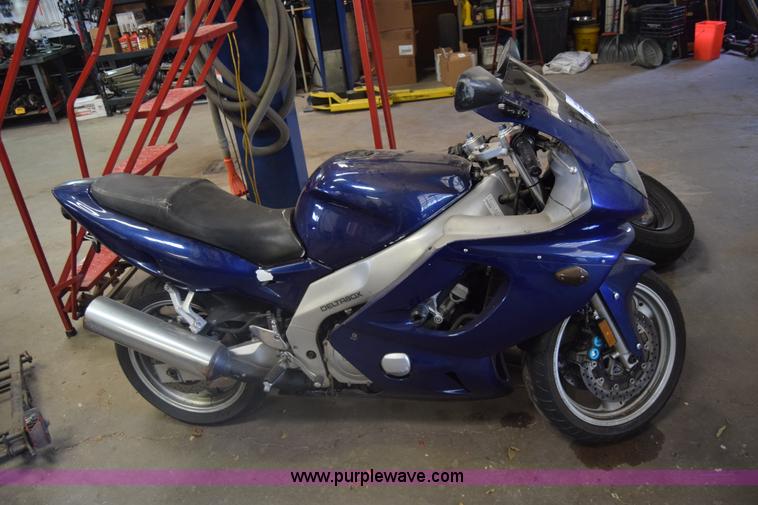 image for item K6623 1997 Yamaha motorcycle