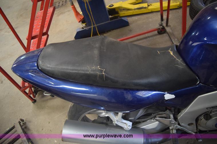 image for item K6623 1997 Yamaha motorcycle