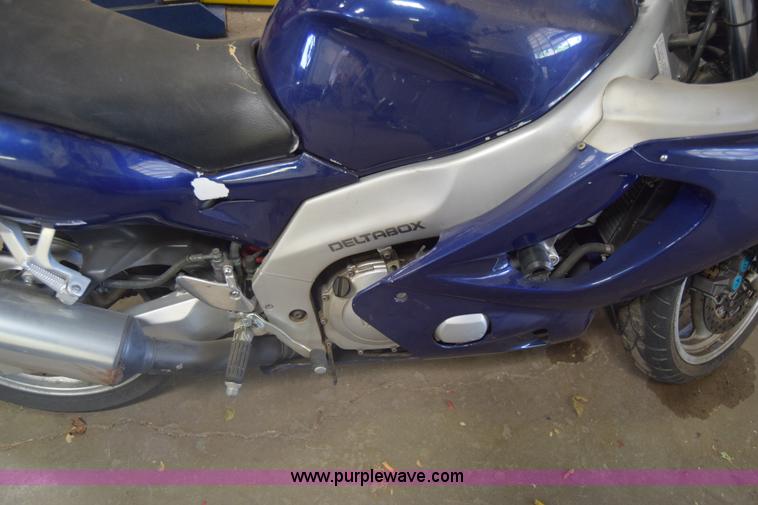 image for item K6623 1997 Yamaha motorcycle