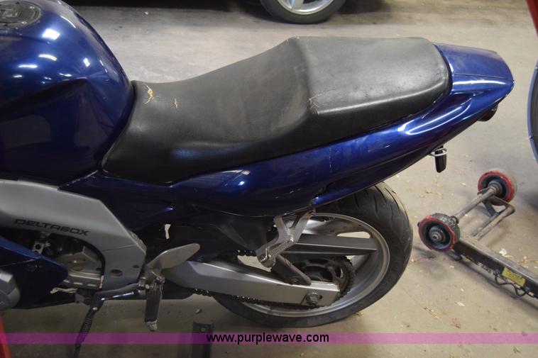 image for item K6623 1997 Yamaha motorcycle