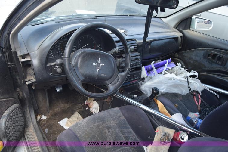 image for item K6692 1995 Saturn SC SC2