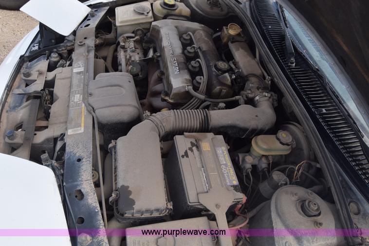 image for item K6692 1995 Saturn SC SC2