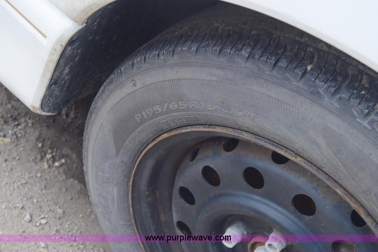 image for item K6692 1995 Saturn SC SC2