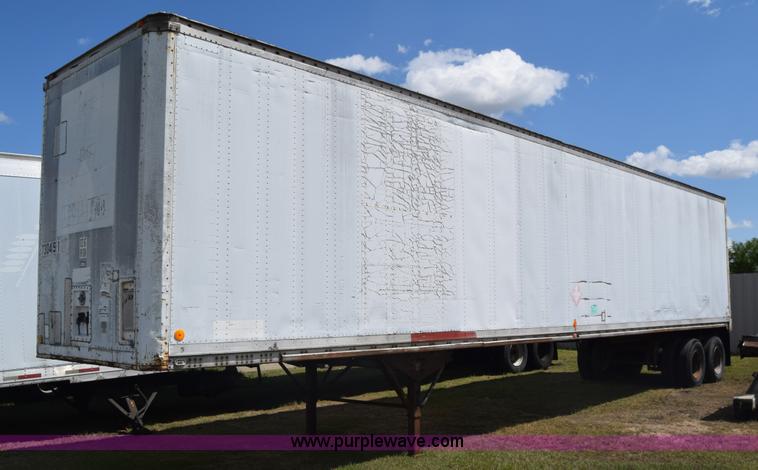 image for item K6693 1983 Miller dry van trailer