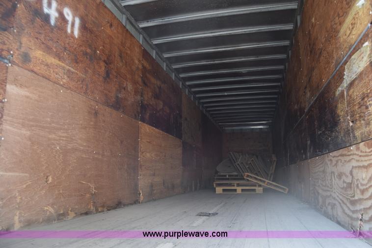 image for item K6693 1983 Miller dry van trailer