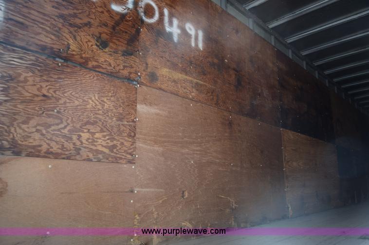 image for item K6693 1983 Miller dry van trailer