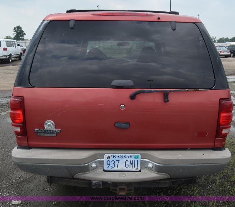 image for item K7350 2000 Ford Expedition SUV