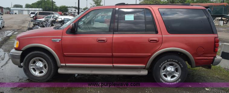 image for item K7350 2000 Ford Expedition SUV