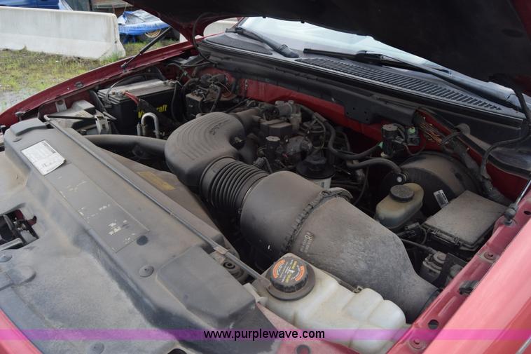 image for item K7350 2000 Ford Expedition SUV