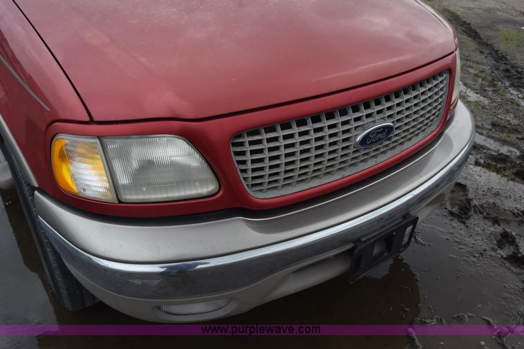 image for item K7350 2000 Ford Expedition SUV
