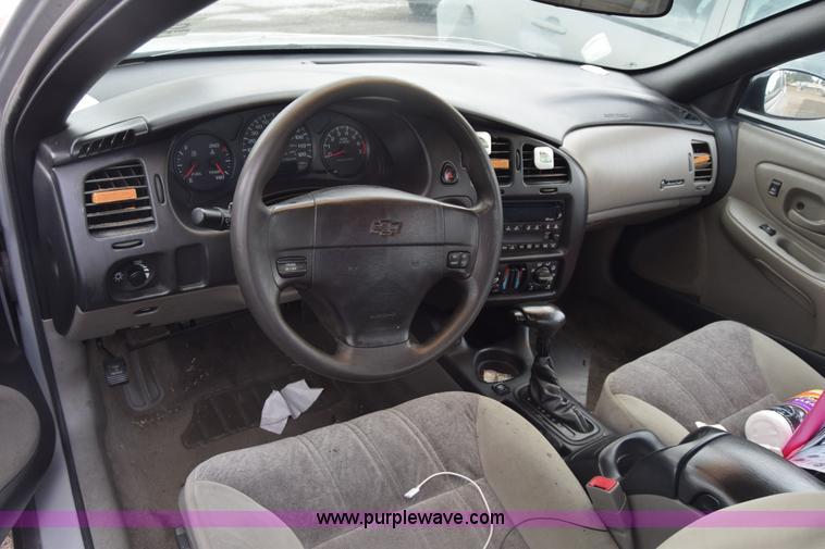 image for item K7351 2002 Chevrolet Monte Carlo