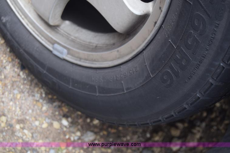 image for item K7351 2002 Chevrolet Monte Carlo