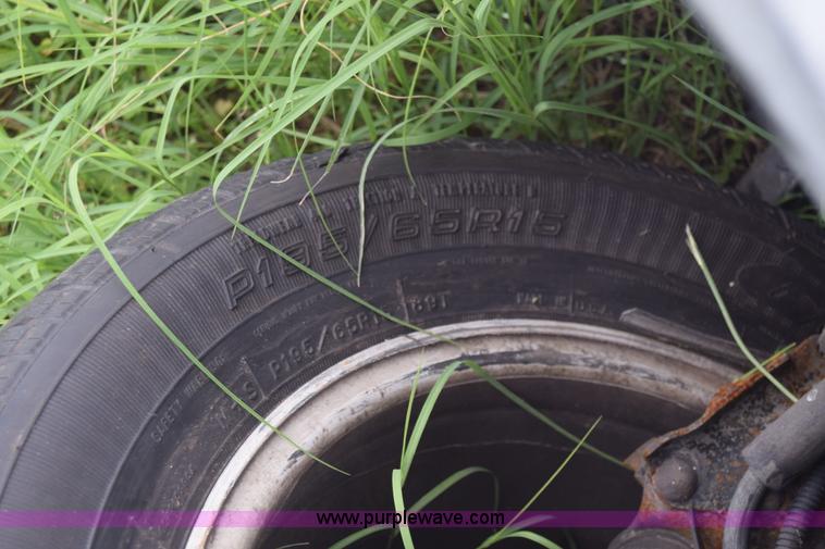 image for item K7353 1998 Pontiac Sunfire