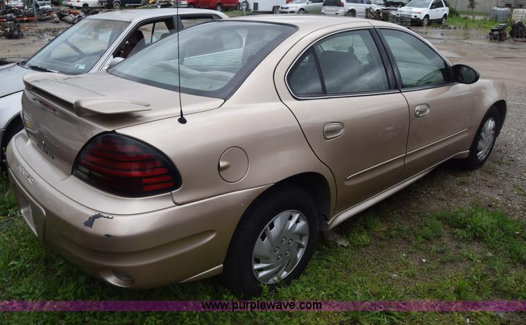 image for item K7354 2005 Pontiac Grand AM