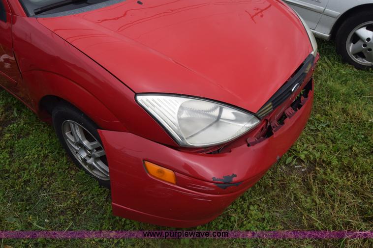 image for item K7355 2002 Ford Focus