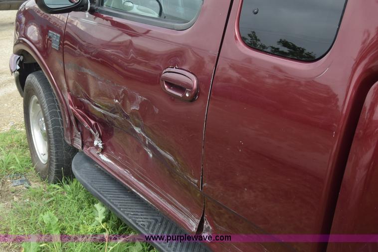 image for item K7358 1998 Ford F150 pickup truck