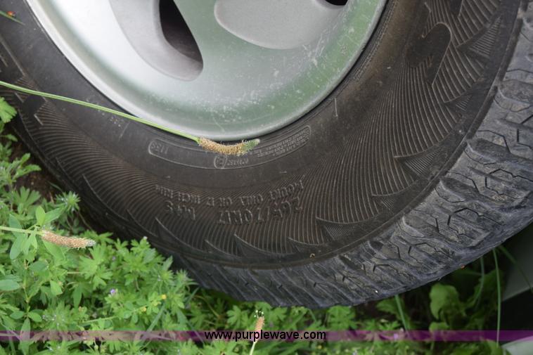 image for item K7358 1998 Ford F150 pickup truck