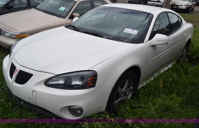 image for item K7359 2005 Pontiac Grand Prix