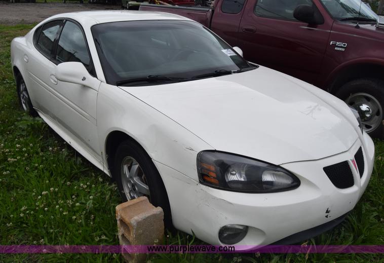 image for item K7359 2005 Pontiac Grand Prix