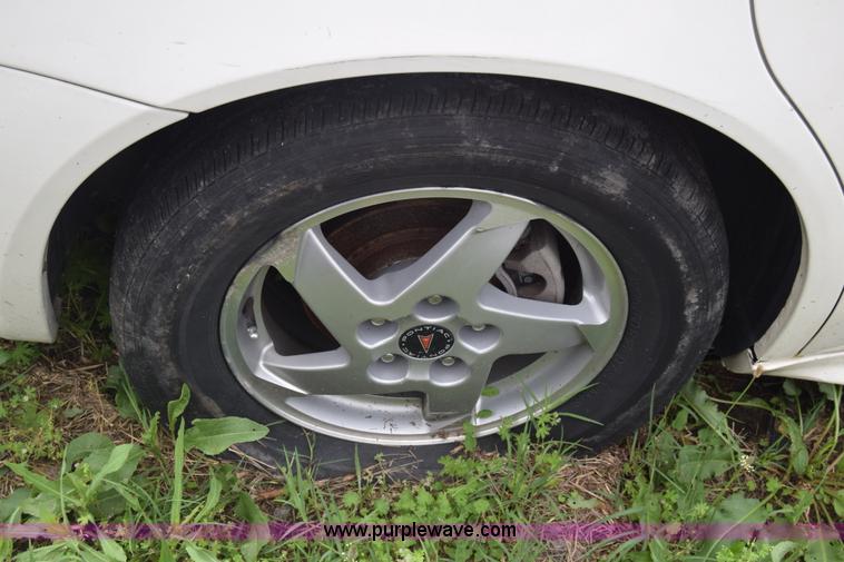 image for item K7359 2005 Pontiac Grand Prix