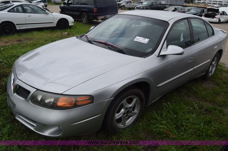 image for item K7360 2002 Pontiac Bonneville