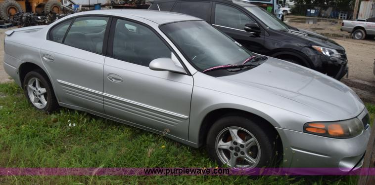 image for item K7360 2002 Pontiac Bonneville