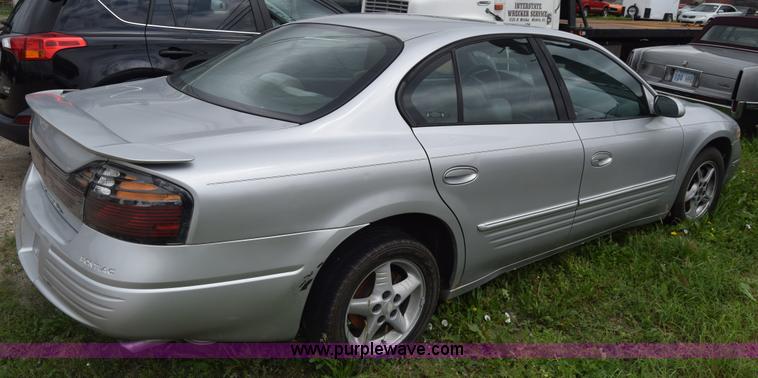 image for item K7360 2002 Pontiac Bonneville