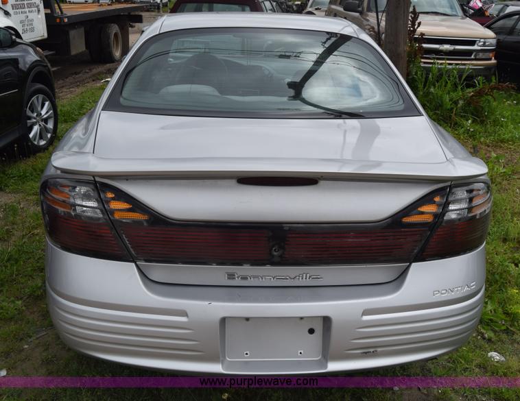 image for item K7360 2002 Pontiac Bonneville