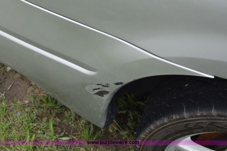 image for item K7360 2002 Pontiac Bonneville