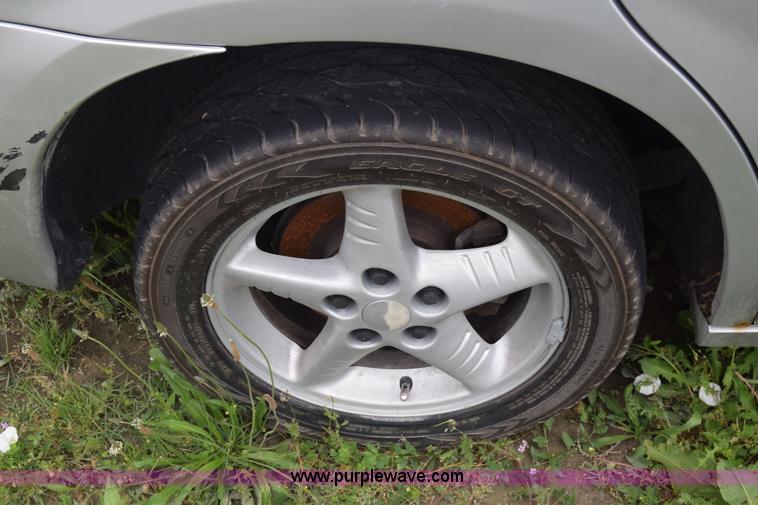 image for item K7360 2002 Pontiac Bonneville