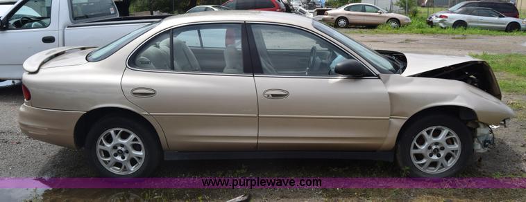 image for item K7362 2002 Oldsmobile Intrigue