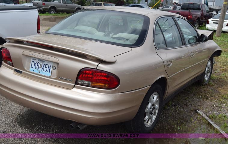 image for item K7362 2002 Oldsmobile Intrigue