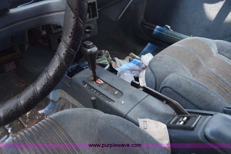 image for item K7388 1989 Chevrolet Beretta