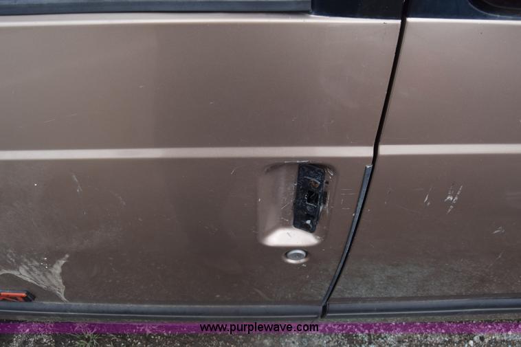 image for item K7393 1994 Chevrolet Astro Extended van