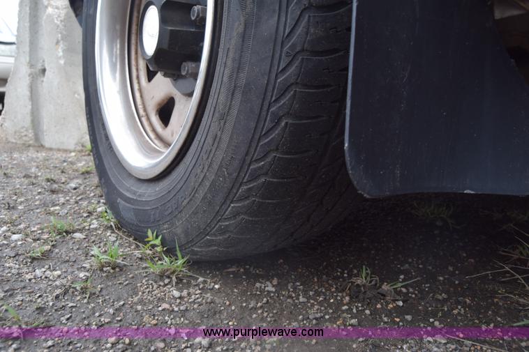 image for item K7393 1994 Chevrolet Astro Extended van