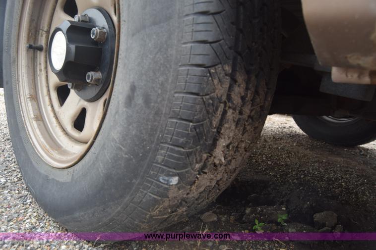 image for item K7393 1994 Chevrolet Astro Extended van