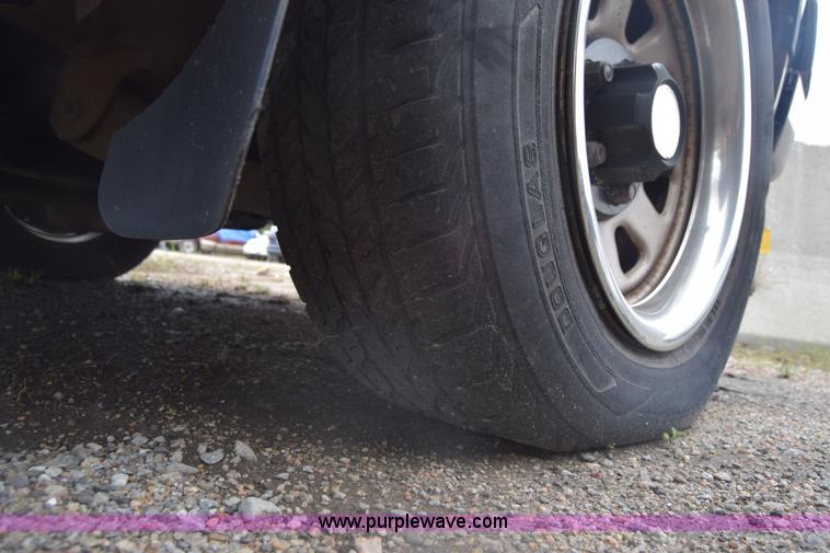 image for item K7393 1994 Chevrolet Astro Extended van