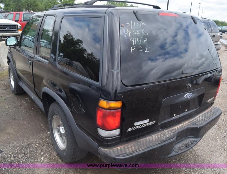 image for item K7394 1998 Ford Explorer SUV