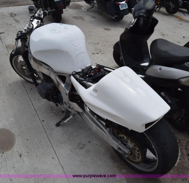 image for item K7395 1993 Honda CBR900RR motorcycle