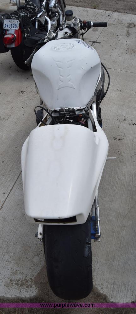 image for item K7395 1993 Honda CBR900RR motorcycle