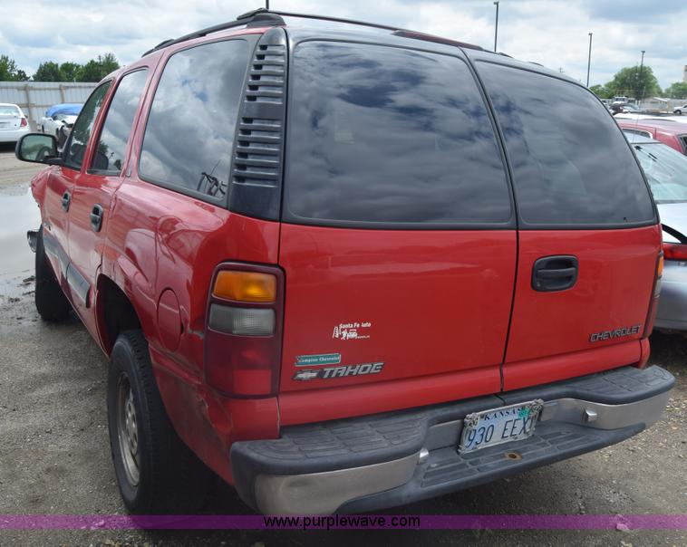 image for item K7397 2000 Chevrolet Tahoe SUV