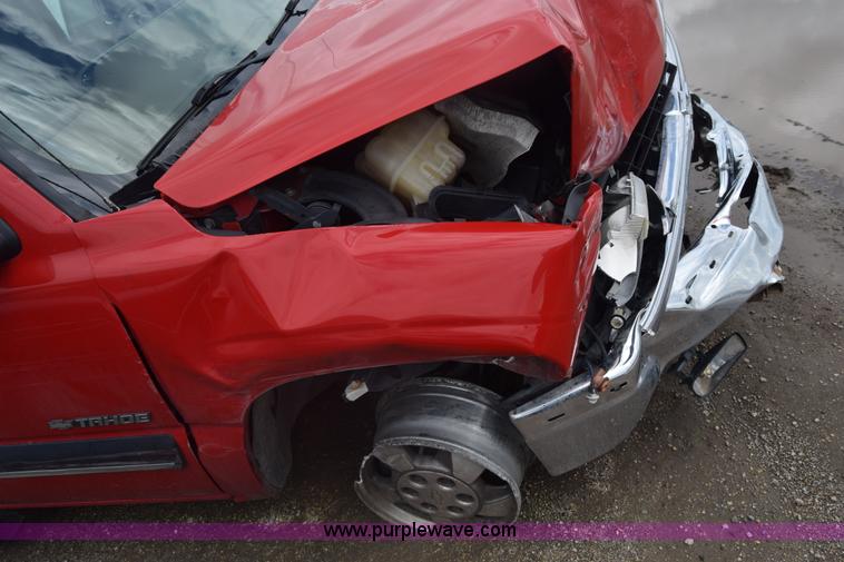 image for item K7397 2000 Chevrolet Tahoe SUV