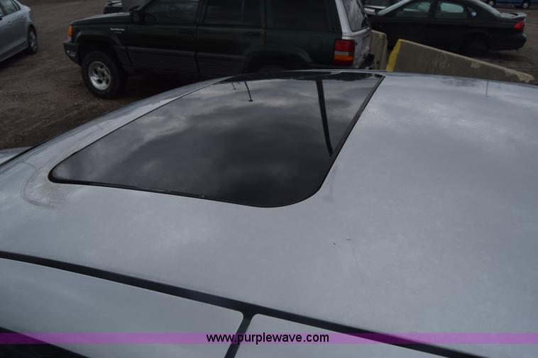 image for item K7400 2002 Saturn LS L300