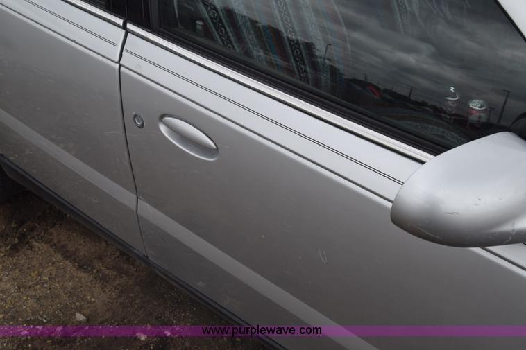 image for item K7400 2002 Saturn LS L300