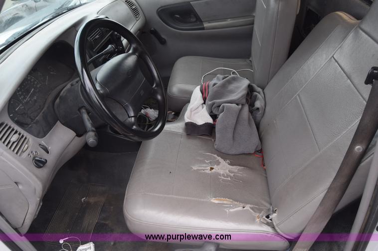 image for item K7401 1998 Ford Ranger pickup truck