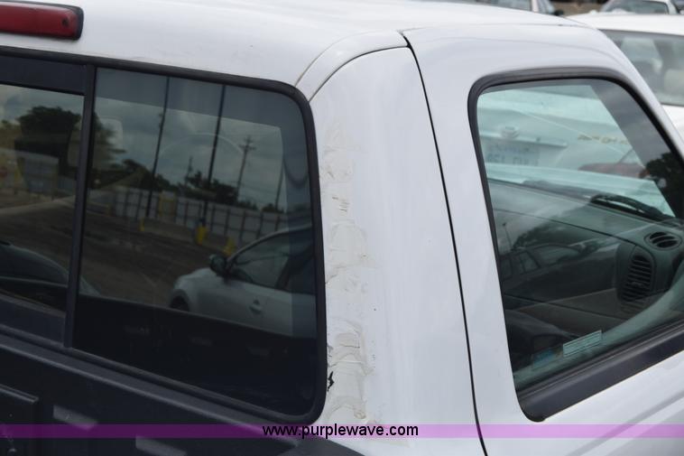 image for item K7401 1998 Ford Ranger pickup truck