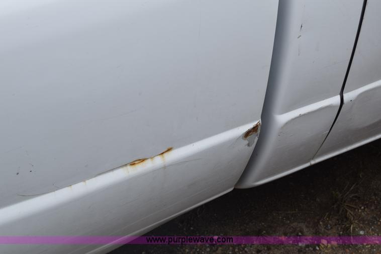 image for item K7401 1998 Ford Ranger pickup truck