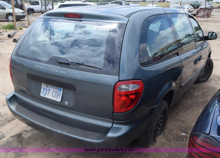 image for item K7404 2006 Dodge Grand Caravan