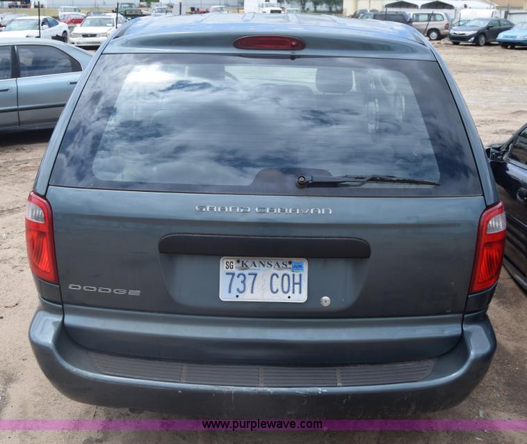 image for item K7404 2006 Dodge Grand Caravan