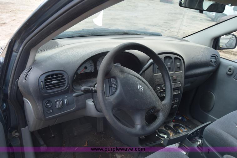 image for item K7404 2006 Dodge Grand Caravan